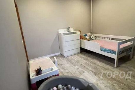 Продам 3-х кімнатну квартиру, Алексеевка, Код: 320737/3