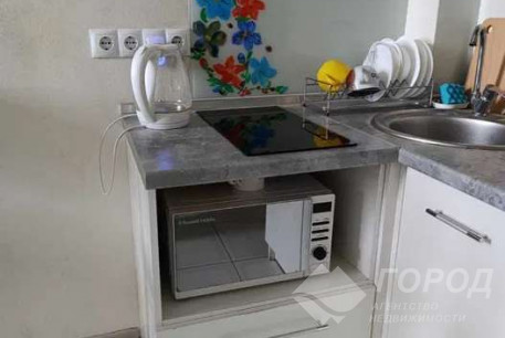 Сдам гостинку, Центральный рынок, Южный вокзал метро, Код: 320928/8