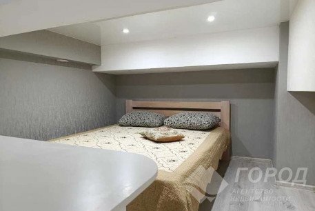 Сдам гостинку, Центральный рынок, Южный вокзал метро, Код: 320928/8