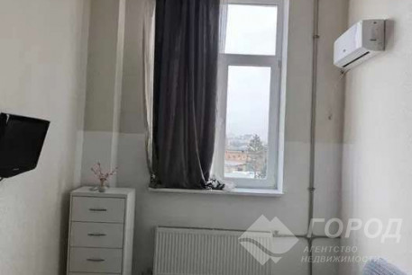 Сдам гостинку, Центральный рынок, Код: 320928/9