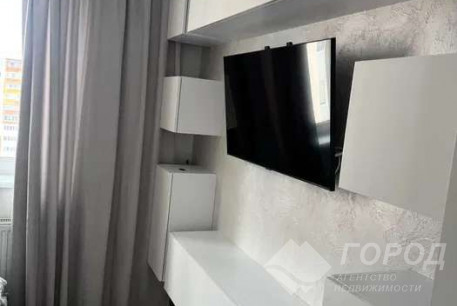 Сдам 1-кімнатну квартиру, Гагарина проспект, Код: 323231/20