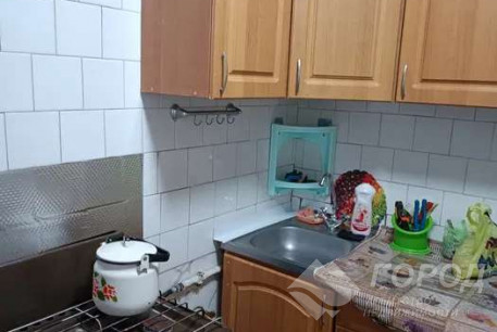 Сдам 2-х кімнатну малогабаритку, ХТЗ, ХТЗ метро, Код: 324543/8