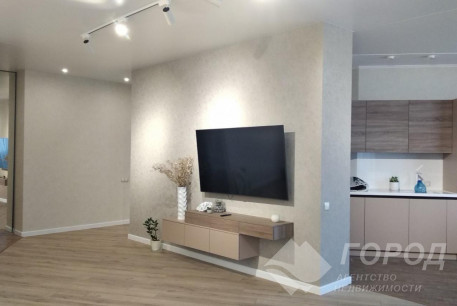 Продам 3-х кімнатну квартиру в новобудові, Центр, Сумской рынок, Код: 328901/19