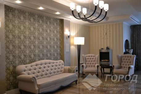 Продам 3-х кімнатну квартиру в новобудові, Центр, Код: 328901/22