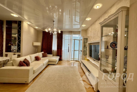 Продам 3-х кімнатну квартиру в новобудові, Центр, Код: 328901/9