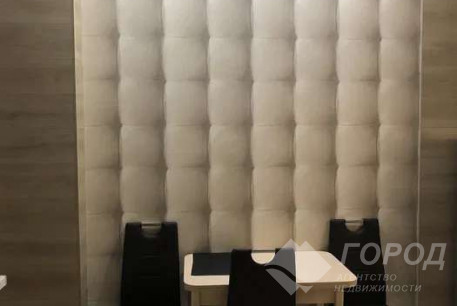 Сдам 2-х кімнатну квартиру, Центр, Код: 331226/7