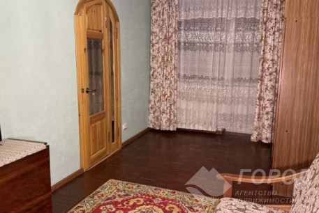 Продам 2-х кімнатну квартиру, Одесская, Код: 335662/53