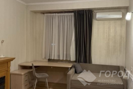 Продам 3-х кімнатну квартиру, ХТЗ, Код: 335662/54