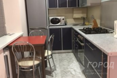 Сдам 3-х кімнатну квартиру, Центр, Код: 335667/13