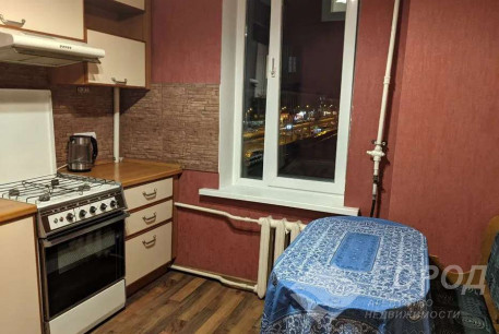 Продам 2-х кімнатну квартиру, Сосновая Горка, Научная метро, Код: 335841/5