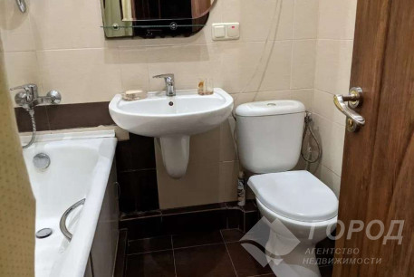 Продам 2-х кімнатну квартиру, Сосновая Горка, Научная метро, Код: 335841/5