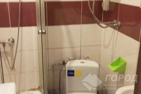 Сдам гостинку, Центральный рынок, Южный вокзал метро, Код: 336205/3