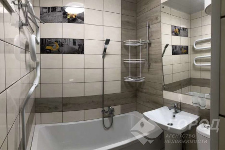 Продам 2-х кімнатну квартиру, Павлово поле, Ботанический сад метро, Код: 341895/12