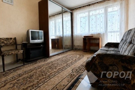 Продам 1-кімнатну квартиру, Рогань, Роганский ж/м, Код: 349863/52