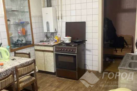 Продам 3-х кімнатну квартиру, Сосновая Горка, Код: 350732/8