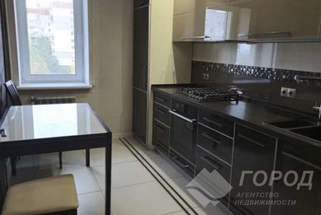 Продам 3-х кімнатну квартиру, Немышля, Код: 351639/3