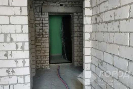 Продам 1-кімнатну квартиру в новобудові, ХТЗ, ХТЗ метро, Код: 352817/2