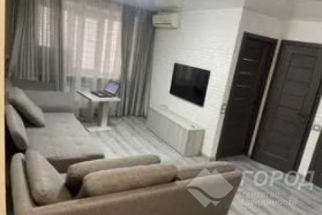 Продам 3-х кімнатну квартиру, Центральный рынок, Код: 357067/12