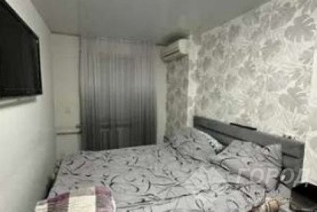 Продам 3-х кімнатну квартиру, Центральный рынок, Код: 357067/12