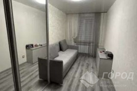 Продам 3-х кімнатну квартиру, Центральный рынок, Код: 357067/12
