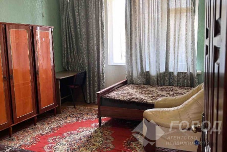 Продам 3-х кімнатну квартиру, Сосновая Горка, Код: 357190/133