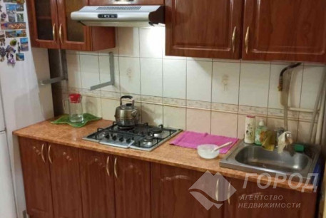 Продам 2-х кімнатну квартиру, Центральный рынок, Код: 357190/138