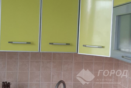 Продам 3-х кімнатну квартиру, Рогань, Код: 358498/17