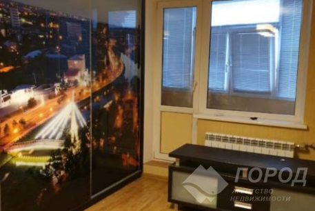 Продам 1-кімнатну квартиру, Рогань, Код: 358498/37