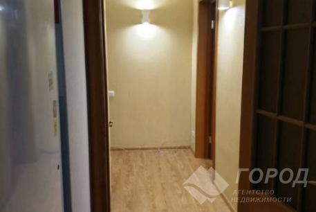 Продам 1-кімнатну квартиру, Рогань, Код: 358498/37
