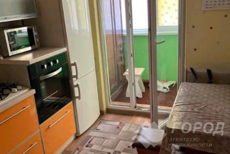 Продам 1-кімнатну квартиру, Рогань, Код: 358498/42