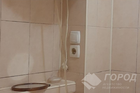 Продам 1-кімнатну квартиру, ХТЗ, Код: 358498/44