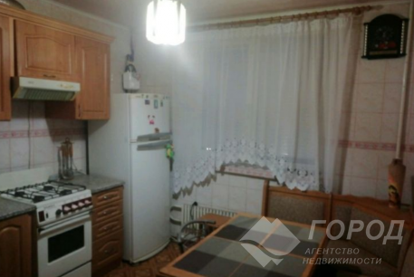 Продам 2-х кімнатну квартиру, Рогань, Солнечный, Код: 358498/7