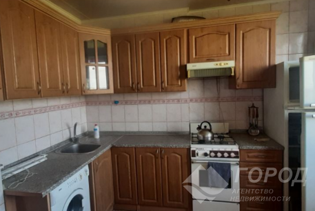 Продам 2-х кімнатну квартиру, Рогань, Солнечный, Код: 358498/7