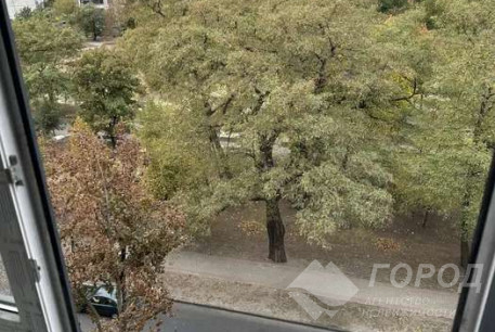 Продам 3-х кімнатну квартиру в новобудові, Салтовский, Завод им. Малышева метро, Код: 360210/5