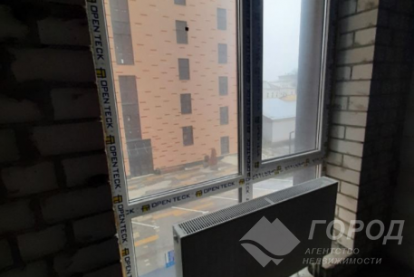 Продам 1-кімнатну квартиру в новобудові, Центр, Код: 366441/3