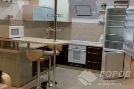 Продам 3-х кімнатну квартиру в новобудові, Центр, Код: 366441/9