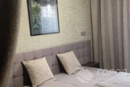 Продам гостинку, Гагарина проспект, Спортивная метро, Код: 367828/9