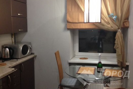 Сдам 2-х кімнатну квартиру, Сосновая Горка, Код: 370312/4