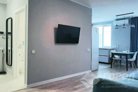 Продам 3-х кімнатну квартиру в новобудові, ХТЗ, Код: 372823/14