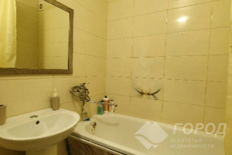 Продам 2-х кімнатну квартиру, Алексеевка, Код: 373669/6