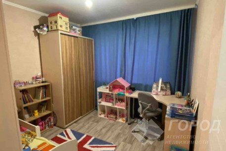 Продам 4-х кімнатну квартиру, Салтовка, Код: 375139/70