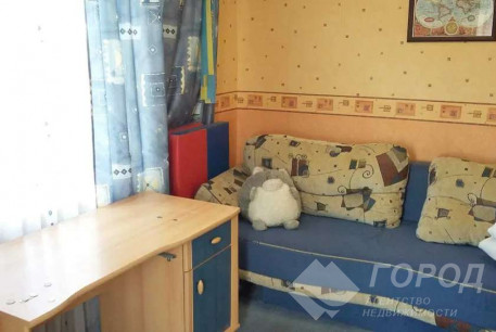 Продам 3-х кімнатну квартиру, Пятихатки, Код: 379196/10