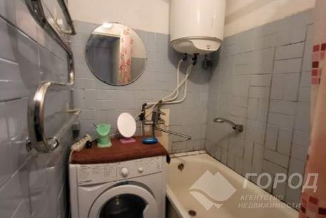 Продам 2-х кімнатну квартиру, Алексеевка, Код: 382888/51