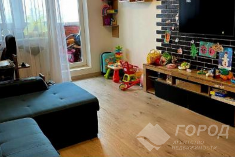 Продам 2-х кімнатну квартиру, Алексеевка, Код: 382888/67