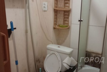 Продам 1-кімнатну квартиру, Рогань, Код: 382888/69