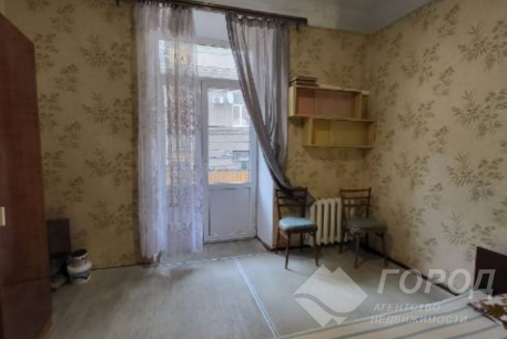 Продам 2-х кімнатну квартиру, Центр, Код: 382888/72