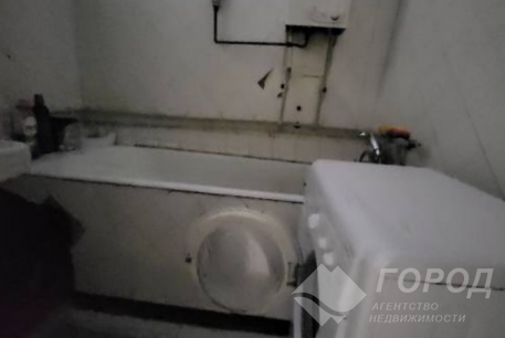 Продам 2-х кімнатну квартиру, Центр, Код: 382888/72