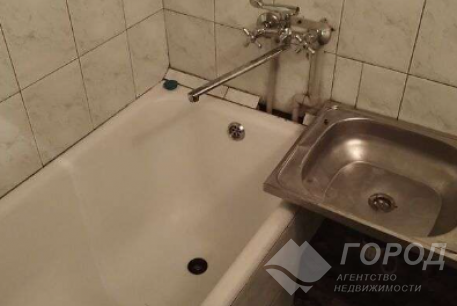 Продам 1-кімнатну квартиру, ХТЗ, Код: 383662/3