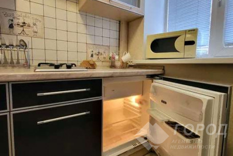 Продам 1-кімнатну квартиру, Гагарина проспект, Проспект Гагарина метро, Код: 389952/4