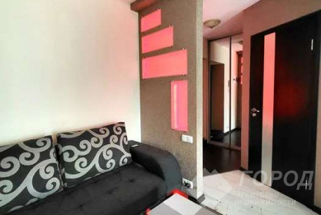 Продам 1-кімнатну квартиру, Гагарина проспект, Проспект Гагарина метро, Код: 389952/4